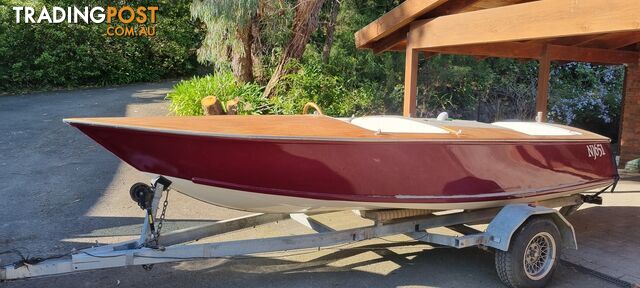 Seacraft Ski Bondwood Boat