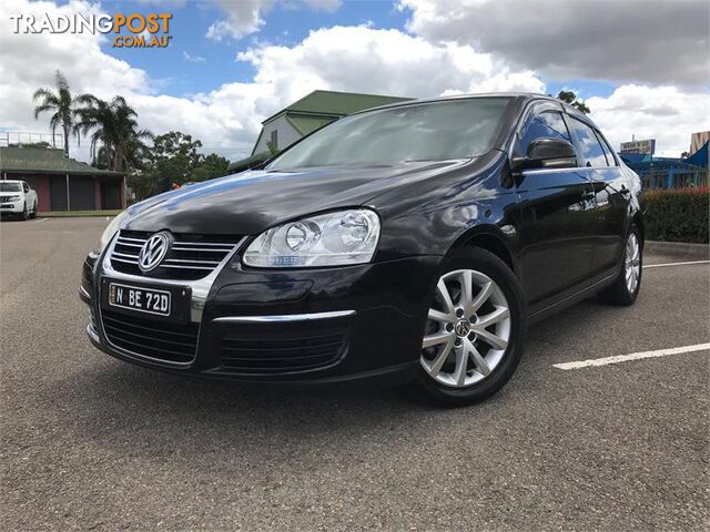 2009 Volkswagen Jetta 103TDI 1KM Sedan - photo 3 of 19