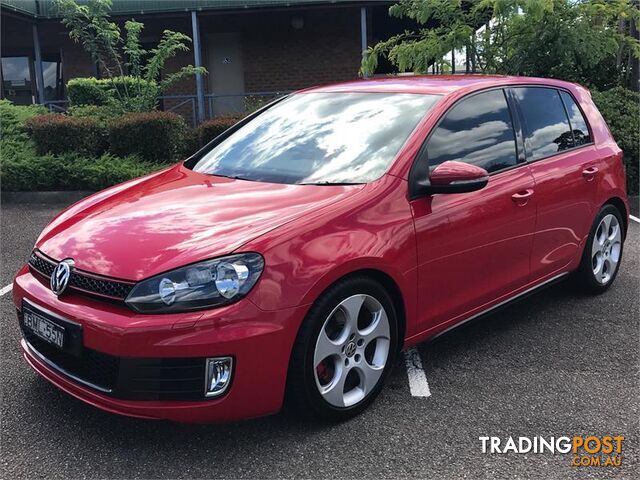 2009  Volkswagen Golf GTI VI Hatchback - photo 3 of 17