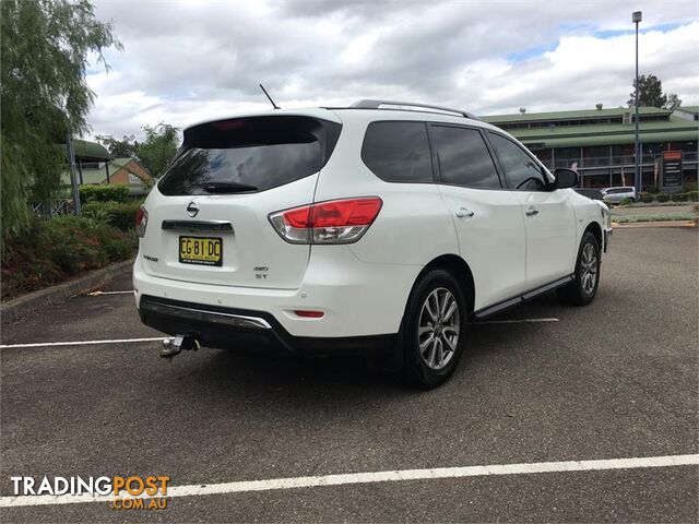2015 Nissan Pathfinder ST R52 Wagon - photo 3 of 20