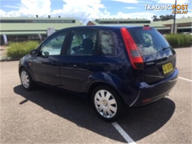 2004 Ford Fiesta Ghia WP Hatchback - photo 4 of 12