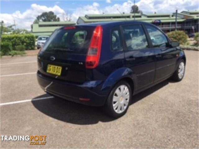 2004 Ford Fiesta Ghia WP Hatchback - photo 3 of 12
