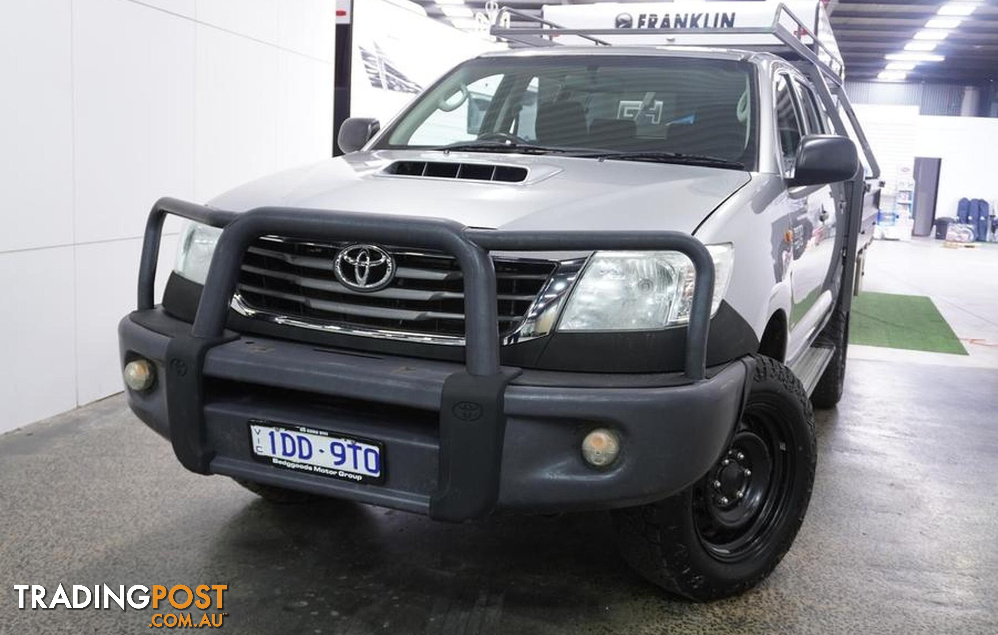 2015 Toyota Hilux SR  Cab Chassis