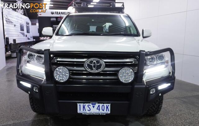 2017 Toyota Landcruiser VX SUV - photo 2 of 38