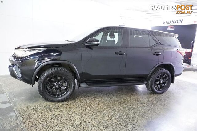 2017 Toyota Fortuner GX  SUV - photo 2 of 24