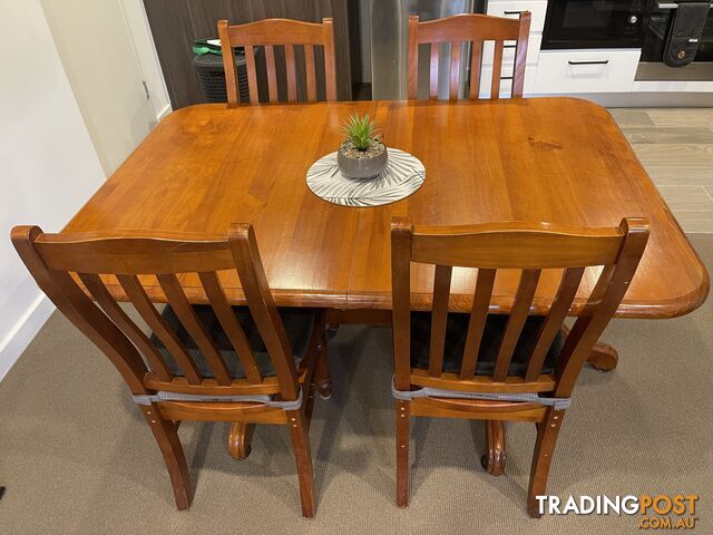 Solid Timber Dining Table & Chairs