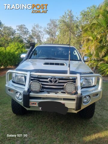 2014 Toyota Hilux SR5 (4X4) DUAL Ute Automatic