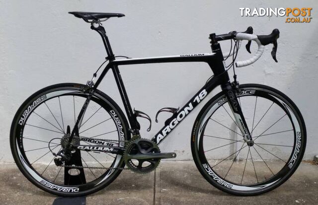 2014 Cervelo R5 VWD. L. Dura Ace 9000 11speed Compact.