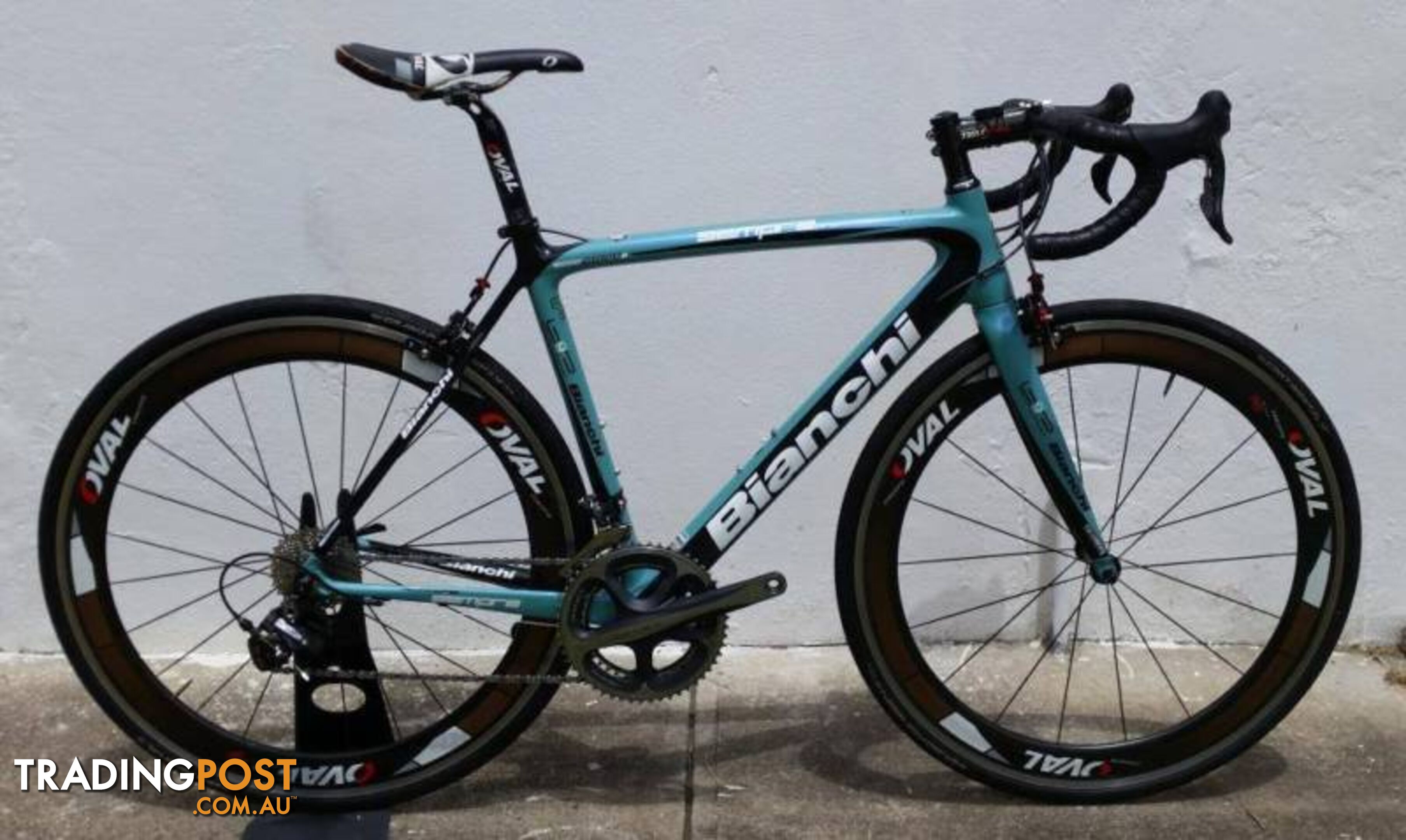 Bianchi Sempre Pro. M. Dura Ace 10s. Carbon Clinchers!