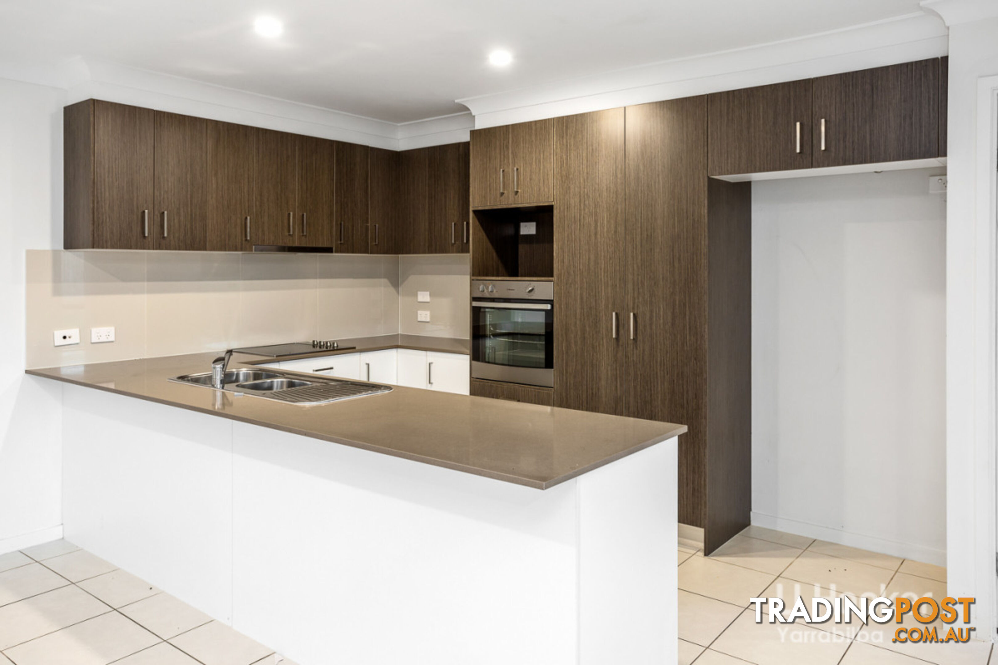 62 Garragull Drive YARRABILBA QLD 4207