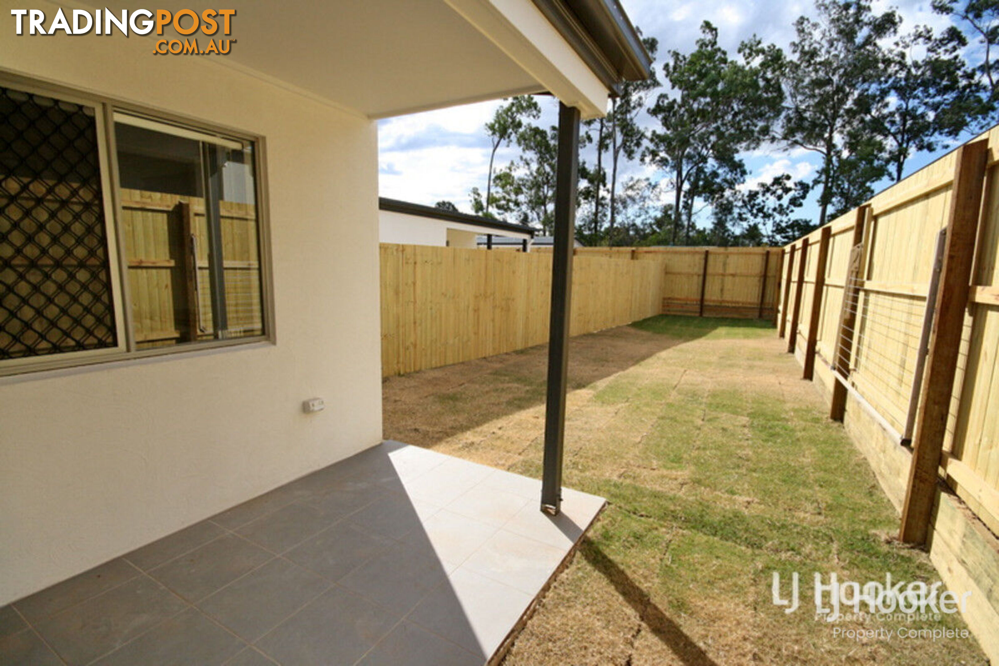 1/4 Diltar Street LOGANLEA QLD 4131