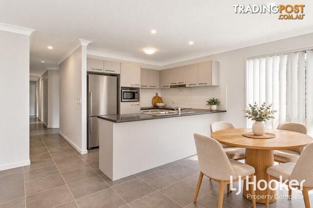22 Cambridge Circuit YARRABILBA QLD 4207