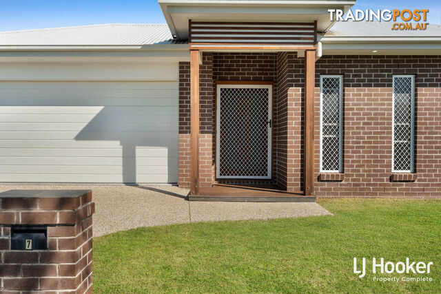 7 Treeline Circuit YARRABILBA QLD 4207