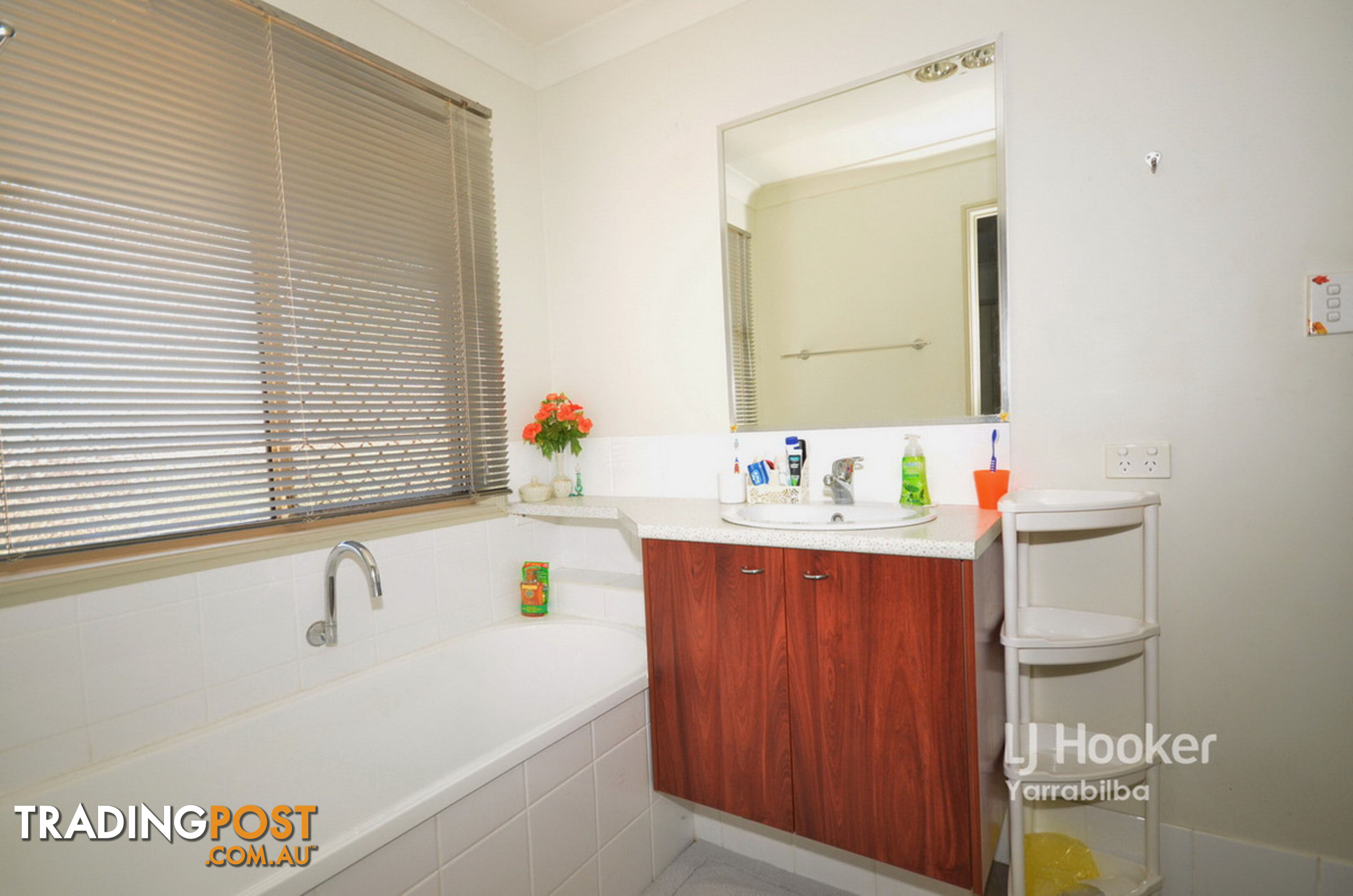 15 Charles Close KOORALBYN QLD 4285