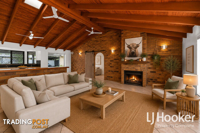 12 Lichen Court REGENTS PARK QLD 4118