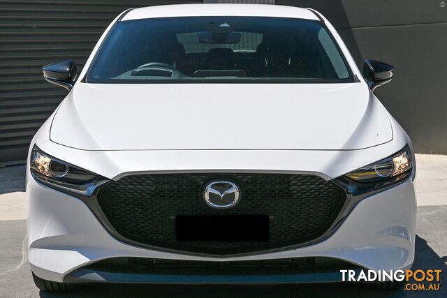 2024 MAZDA 3   HATCH