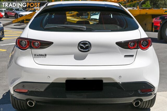 2024 MAZDA 3   HATCH