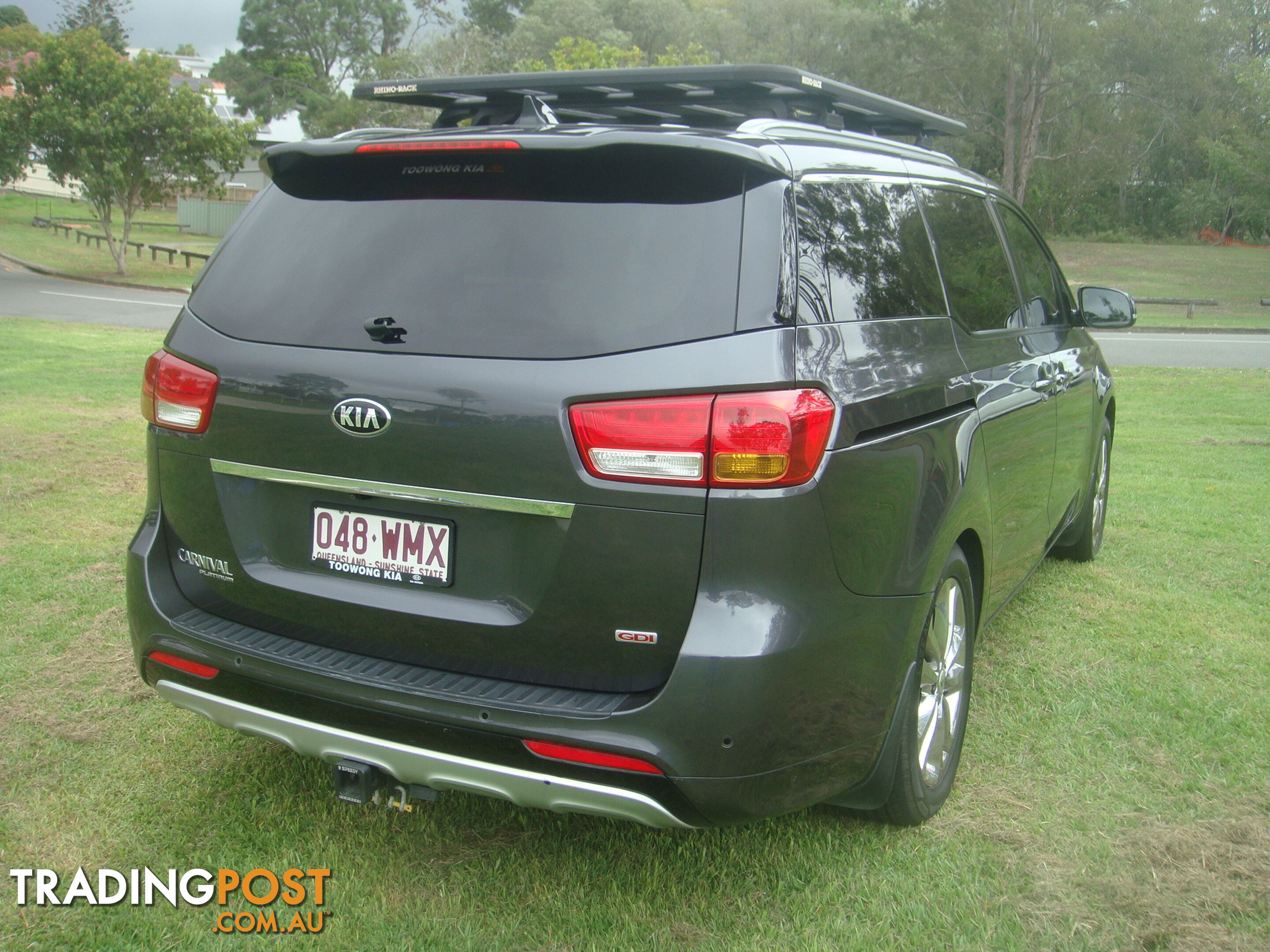 2015 Kia Carnival YP MY16 PLATINUM People Mover Automatic