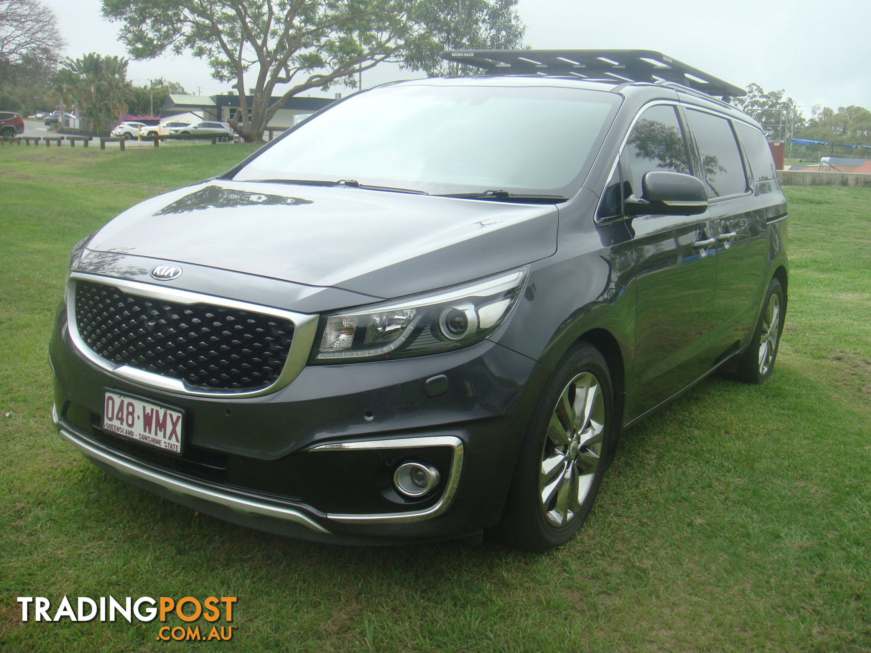 2015 Kia Carnival YP MY16 PLATINUM People Mover Automatic