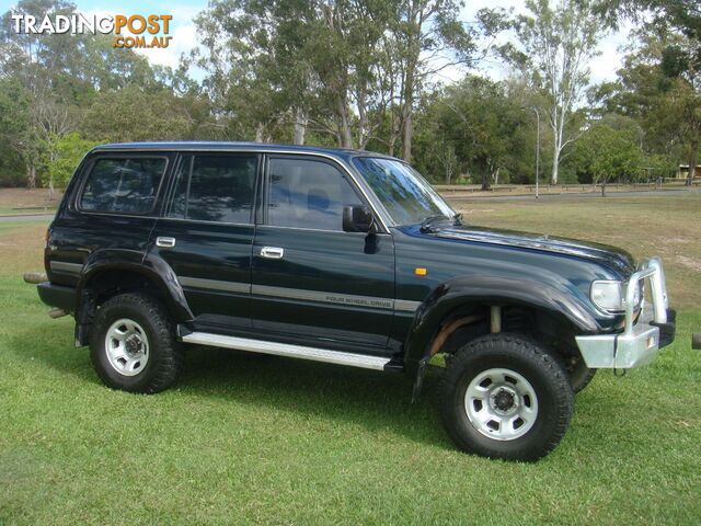 1995-TOYOTA-LANDCRUISER-GXL-4x4-4D-WAGON