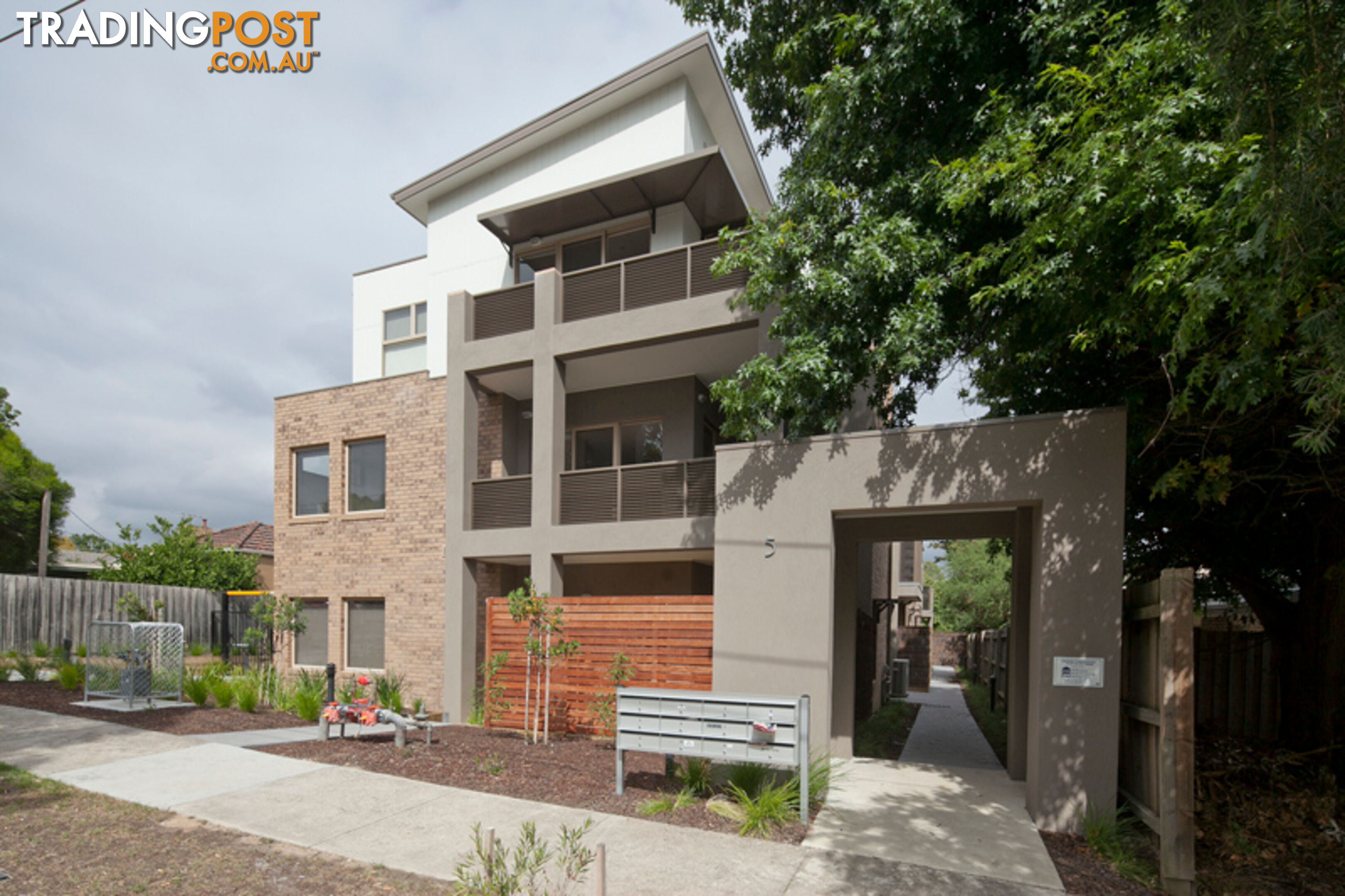 6/5 View Road BAYSWATER VIC 3153