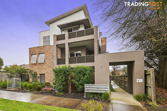 6 5 View Road BAYSWATER VIC 3153