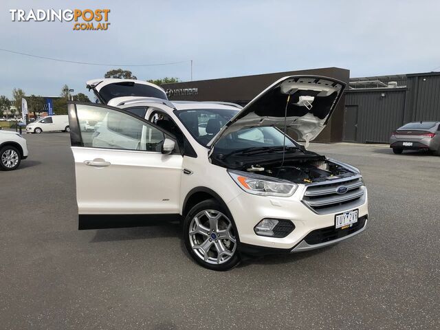 2016 Ford Escape Titanium ZG AWD Wagon - photo 2 of 40