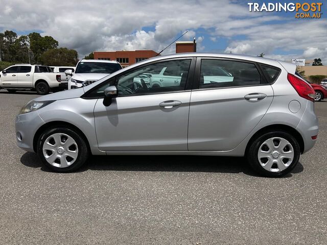 2011 Ford Fiesta CL WT Hatchback - photo 4 of 23