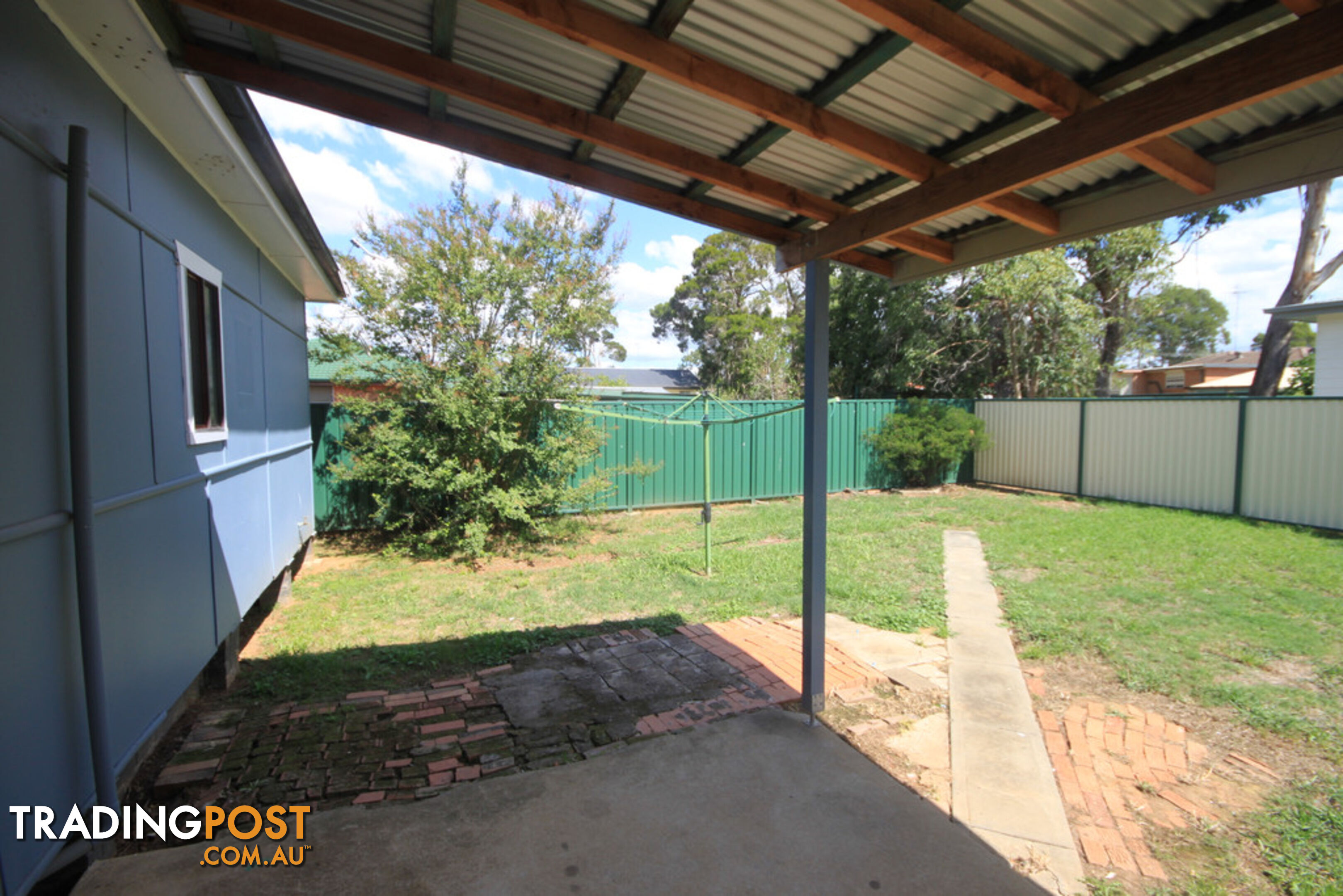 9 Melbourne Street OXLEY PARK NSW 2760
