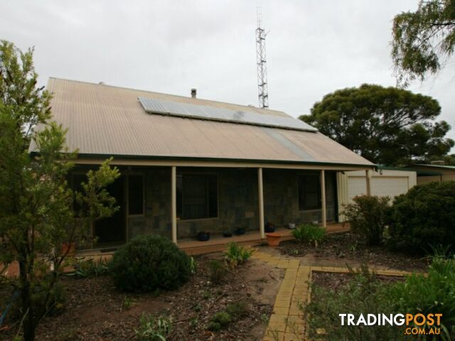 14 West Terrace KADINA SA 5554