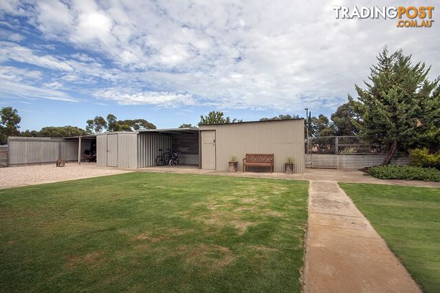 53 Hawke Road KADINA SA 5554