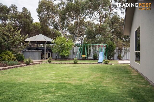 53 Hawke Road KADINA SA 5554