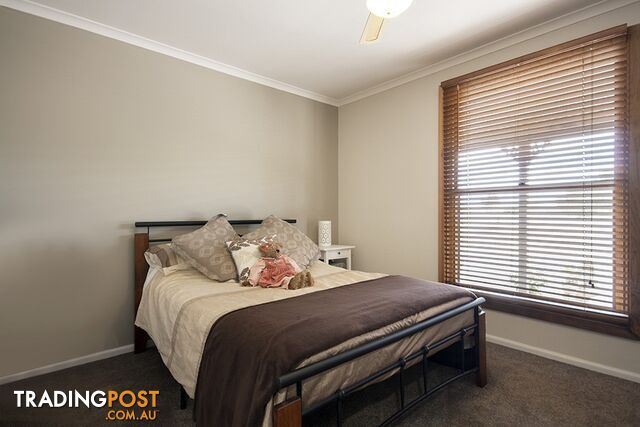 53 Hawke Road KADINA SA 5554