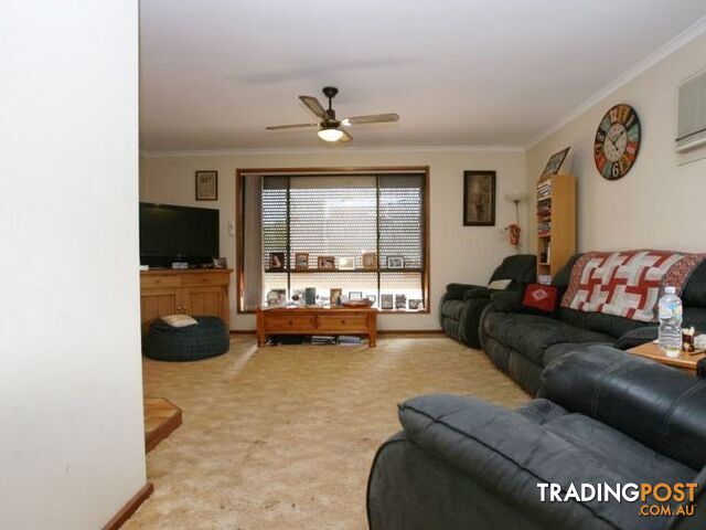 11 Myra Street KADINA SA 5554