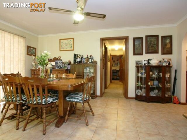 11 Myra Street KADINA SA 5554