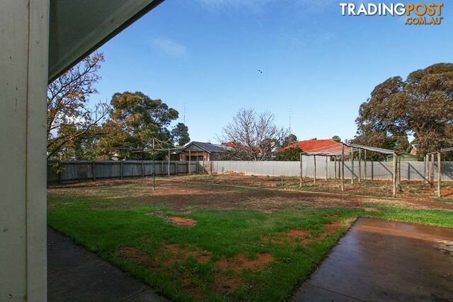 4 Crosby Street KADINA SA 5554