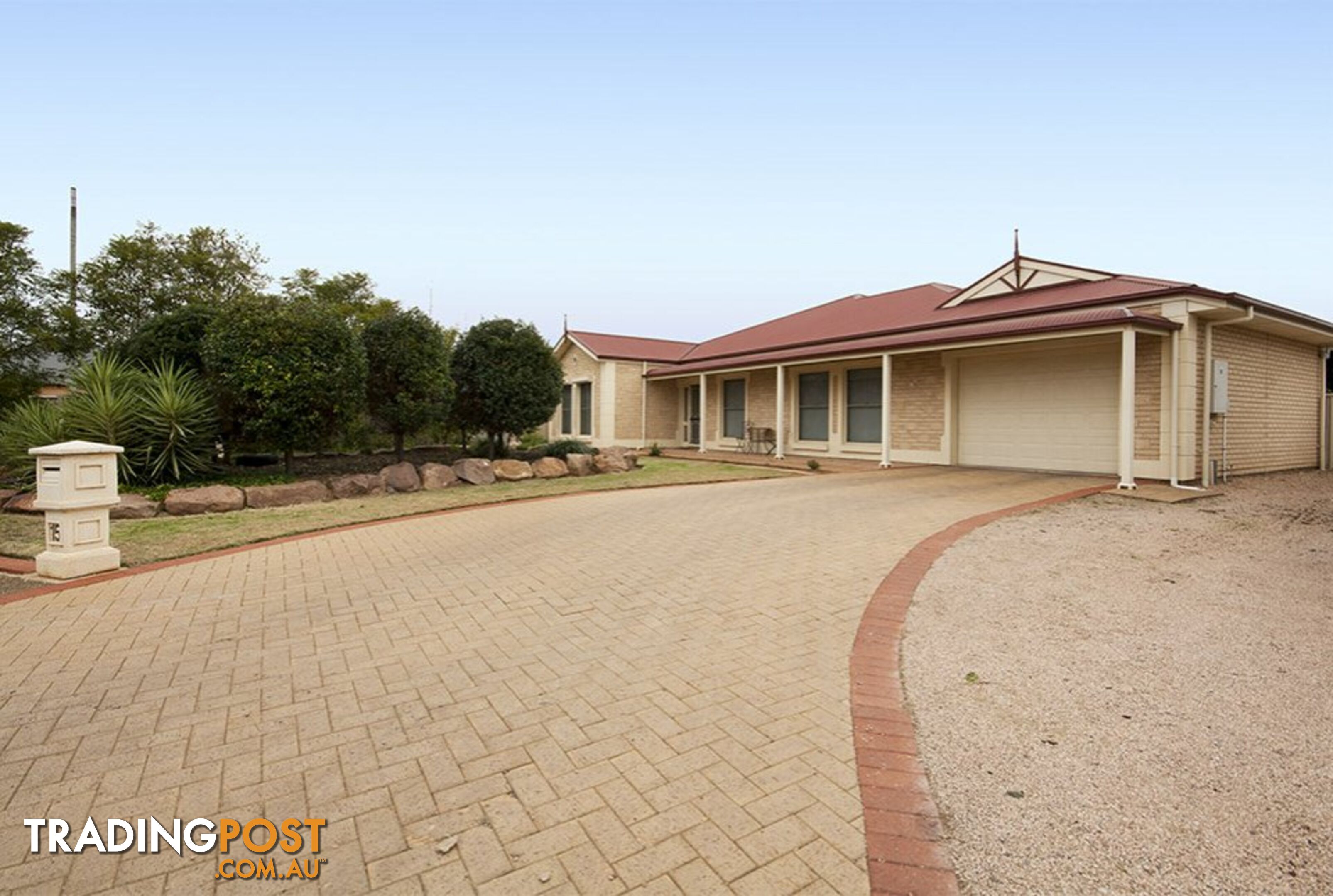 15 Abbott Drive KADINA SA 5554