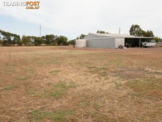 4 Sobey Road KADINA SA 5554