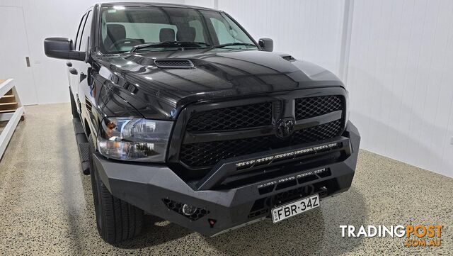 2023 RAM 1500 EXPRESS DS MY23 4X4 DUAL RANGE CREW CAB SHORT WHEELBASE UTILITY - photo 3 of 30