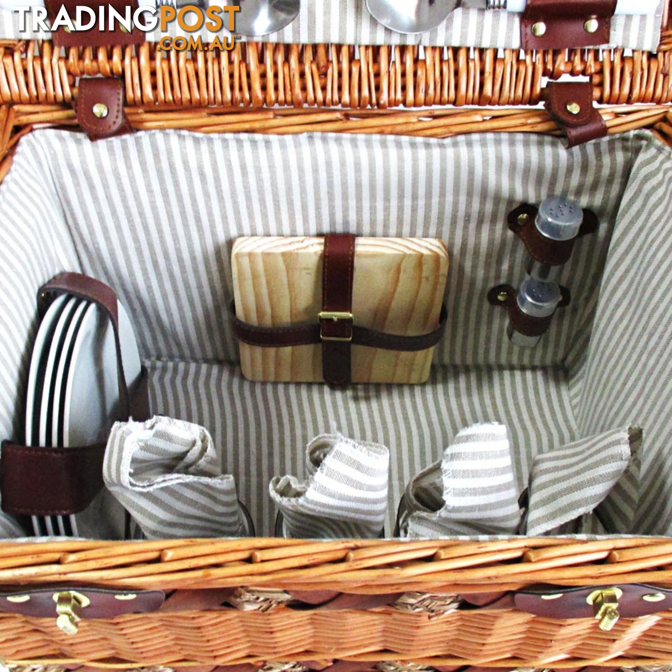 4 Person Picnic Basket Set w/ Cheese Board Blanket