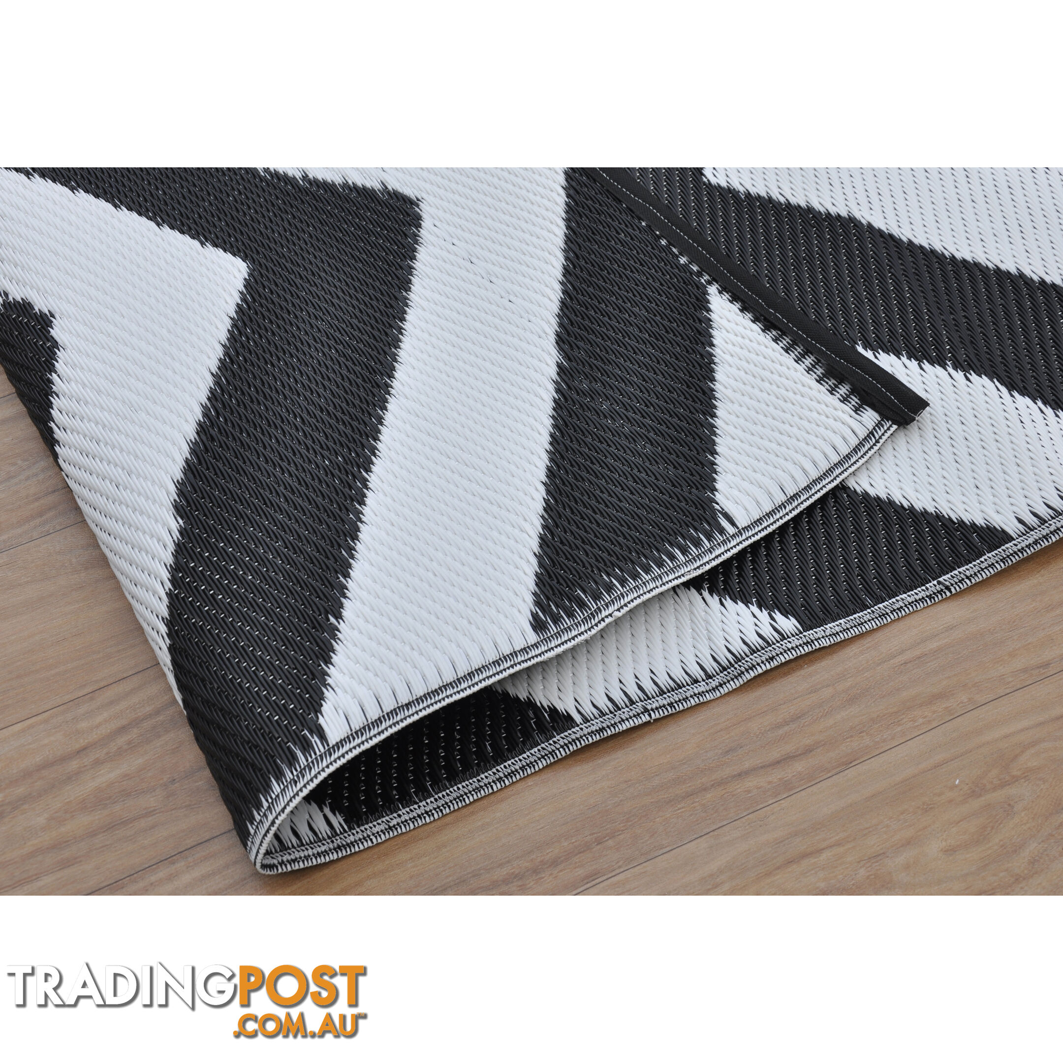 CHEVRON Rug Black & White 120x180cm