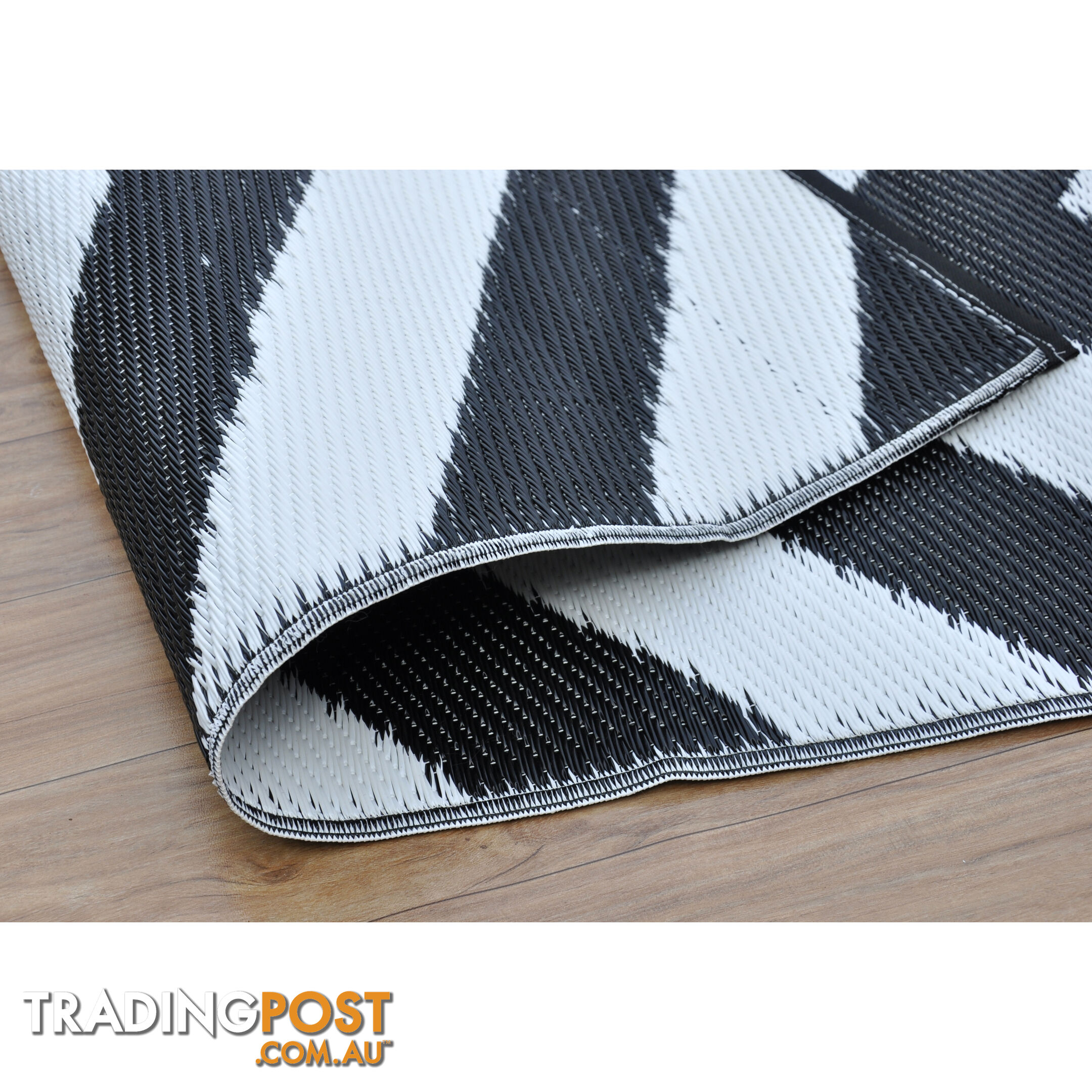 CHEVRON Rug Black & White 120x180cm