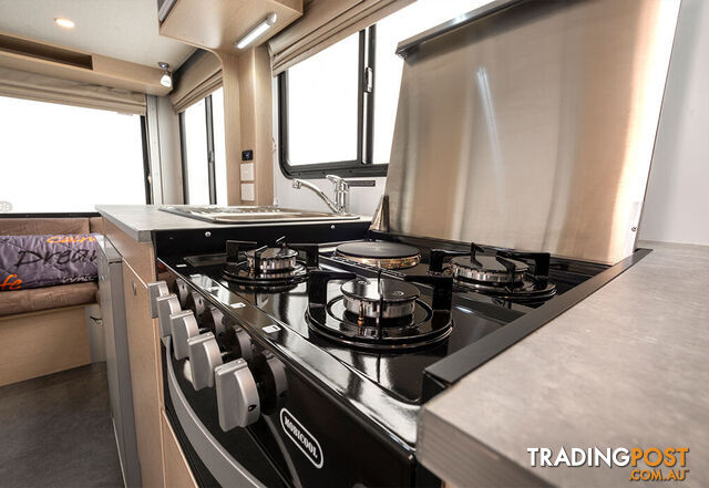 Discovery 4 Berth - photo 3 of 29
