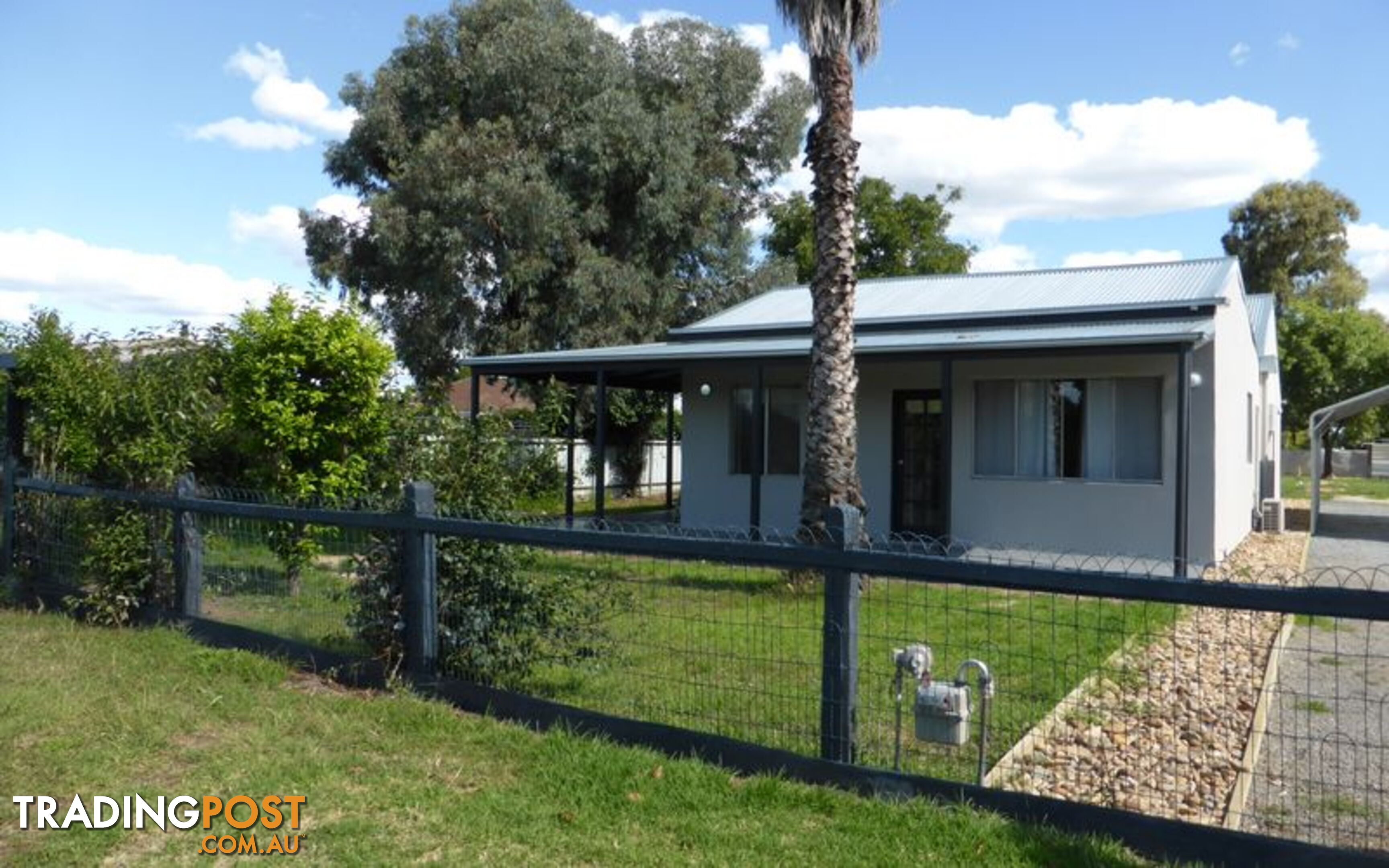 96 Pell Street HOWLONG NSW 2643