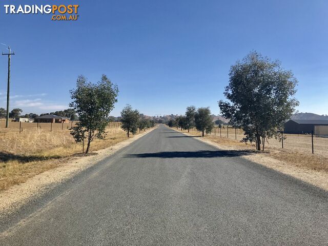 44 Coogera Circuit JINDERA NSW 2642