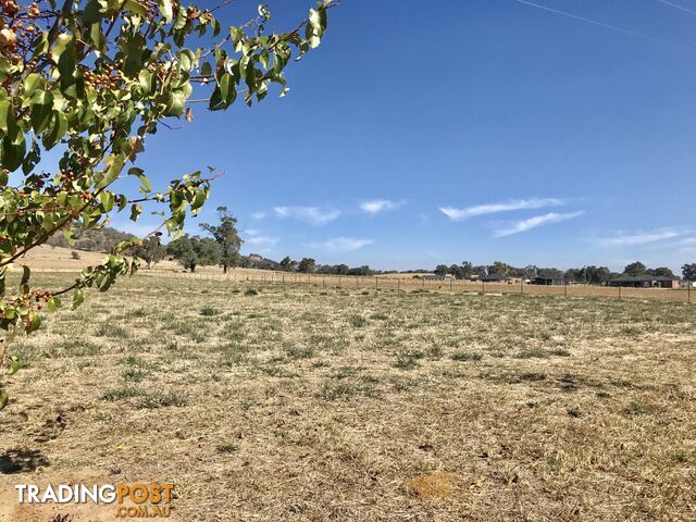 44 Coogera Circuit JINDERA NSW 2642