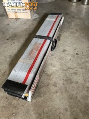 DECPAC PORTABLE RAMP WITH EDGE