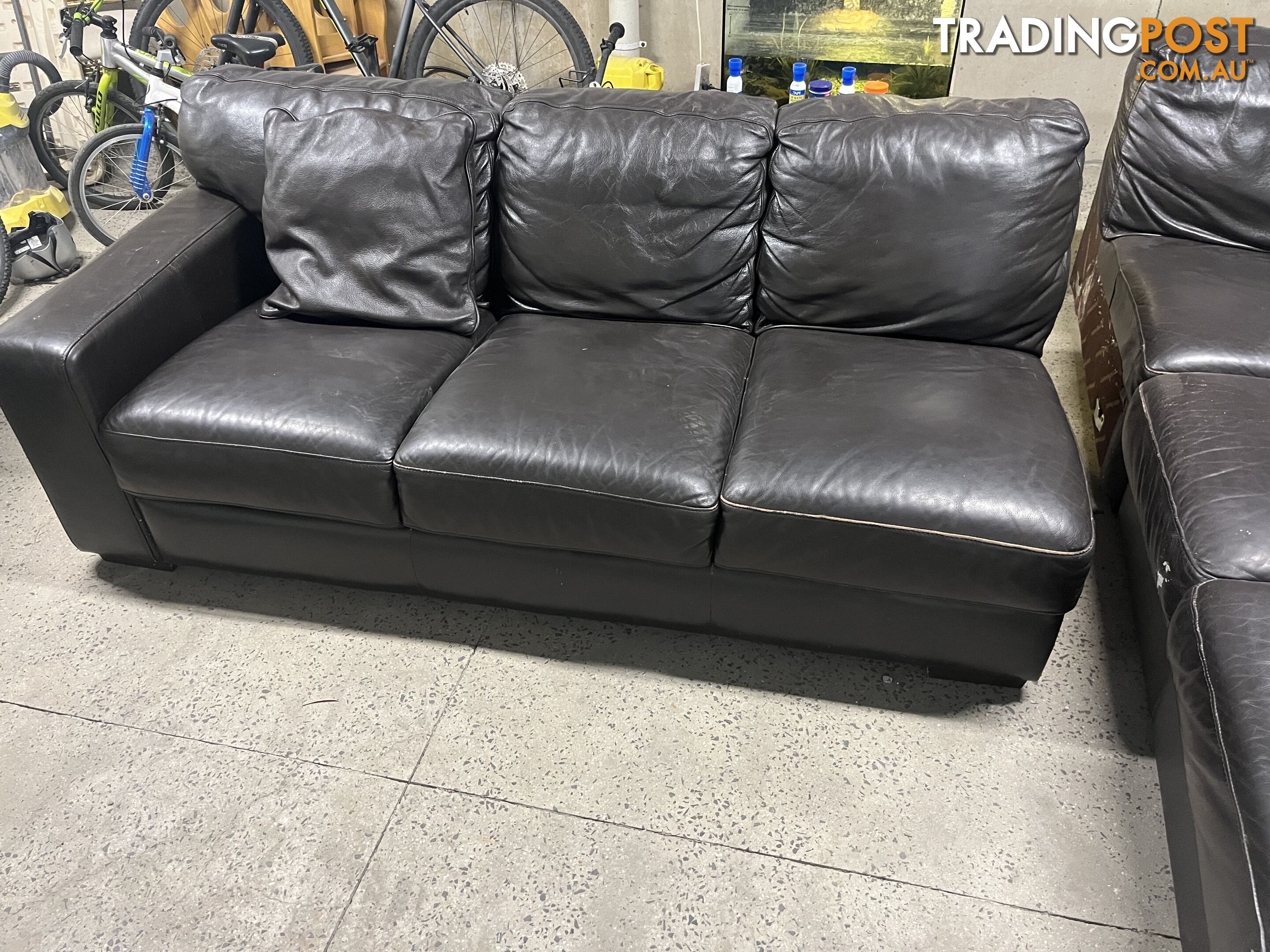 Leather brown couch - Bay Leather Republic