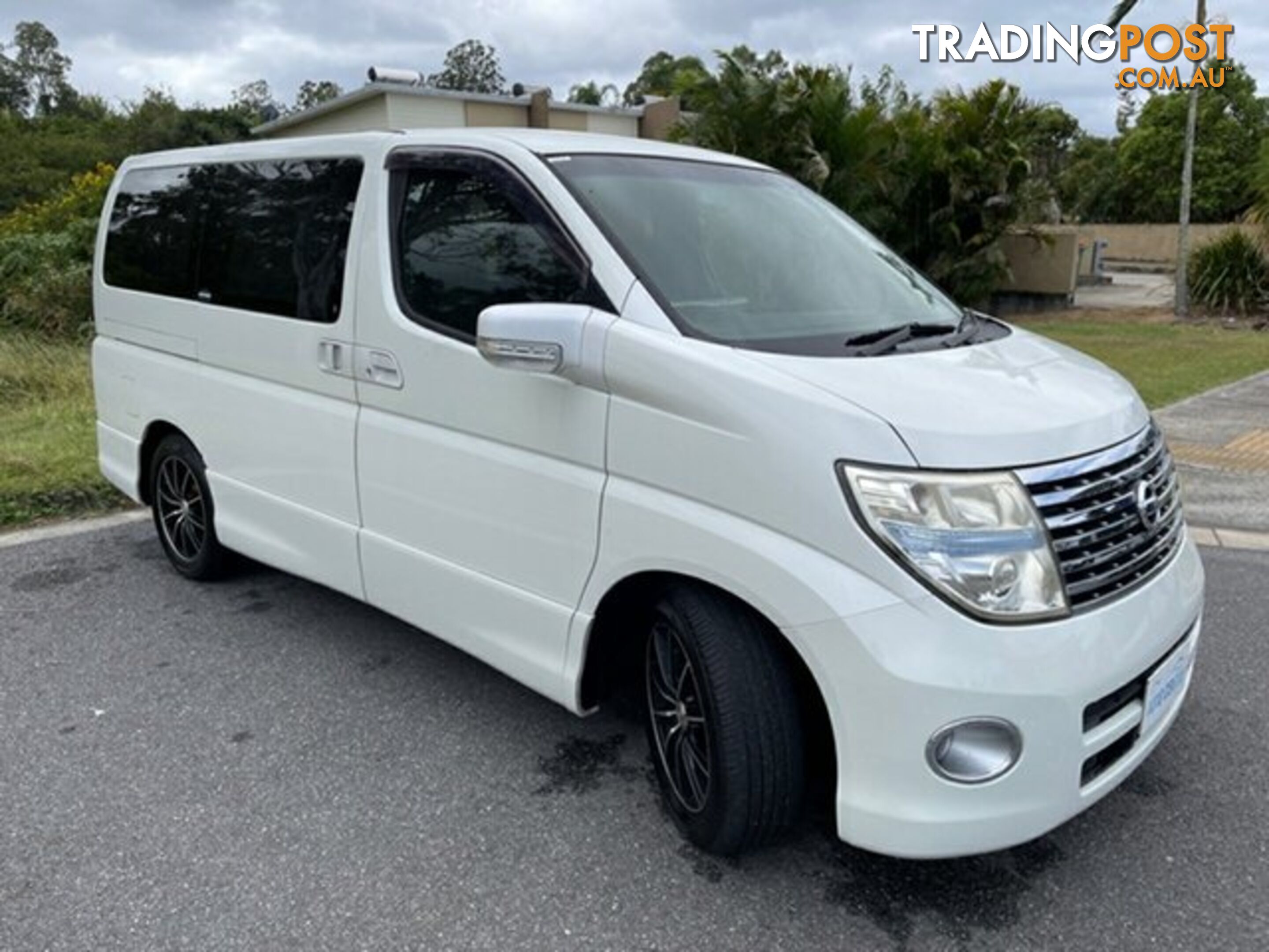 2005 NISSAN ELGRAND AWD E51 AUTOMATIC WAGON