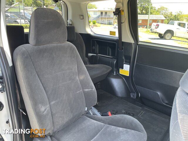 2011 TOYOTA NOAH WHEELCHAIR RAMP ZRR75 AUTOMATIC WAGON - photo 4 of 20